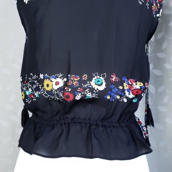 Derek Lam 100% Silk Dark Floral Tassel Sleeveless Blouse 10 Crosby Black Red 4 - Picture 11 of 15